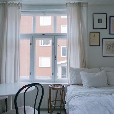 Wooden House Studio With Shared Garden Helsinki Exterior foto